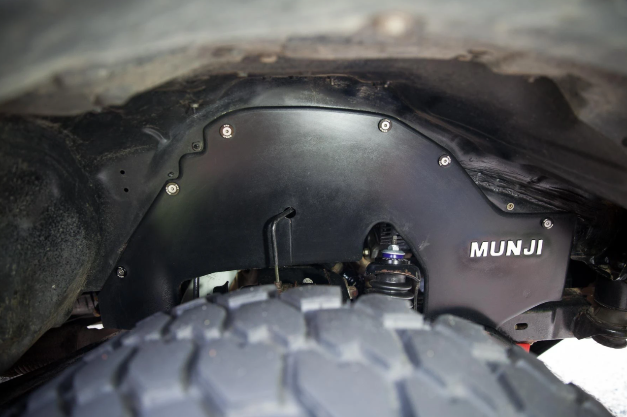 MUNJI - FRONT COMPOSITE INNER GUARD REPLACEMENTS - RC COLORADO, EARLY D-MAX, RA7 RODEO AND RA RODEO