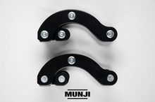 MUNJI - SHACKLES - 2" EXTENDED SOFT-RIDE (ADDITIONAL 2" LIFT TO VEHICLE) (EARLY HOLDEN / ISUZU)